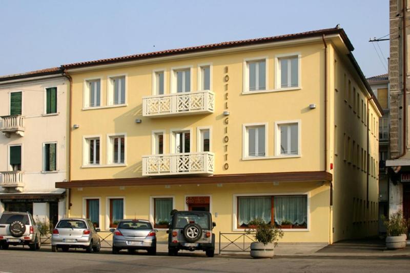 Giotto 3* Pádua